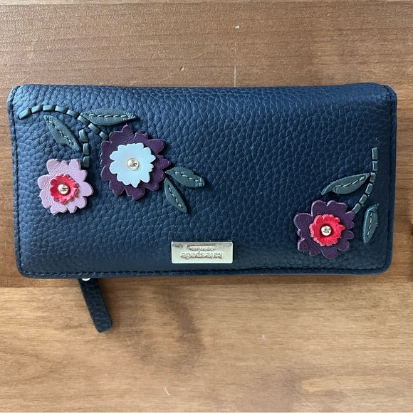 Kate Spade Embellished Medium Tote Bag and Wallet set - Picture 10 of 13